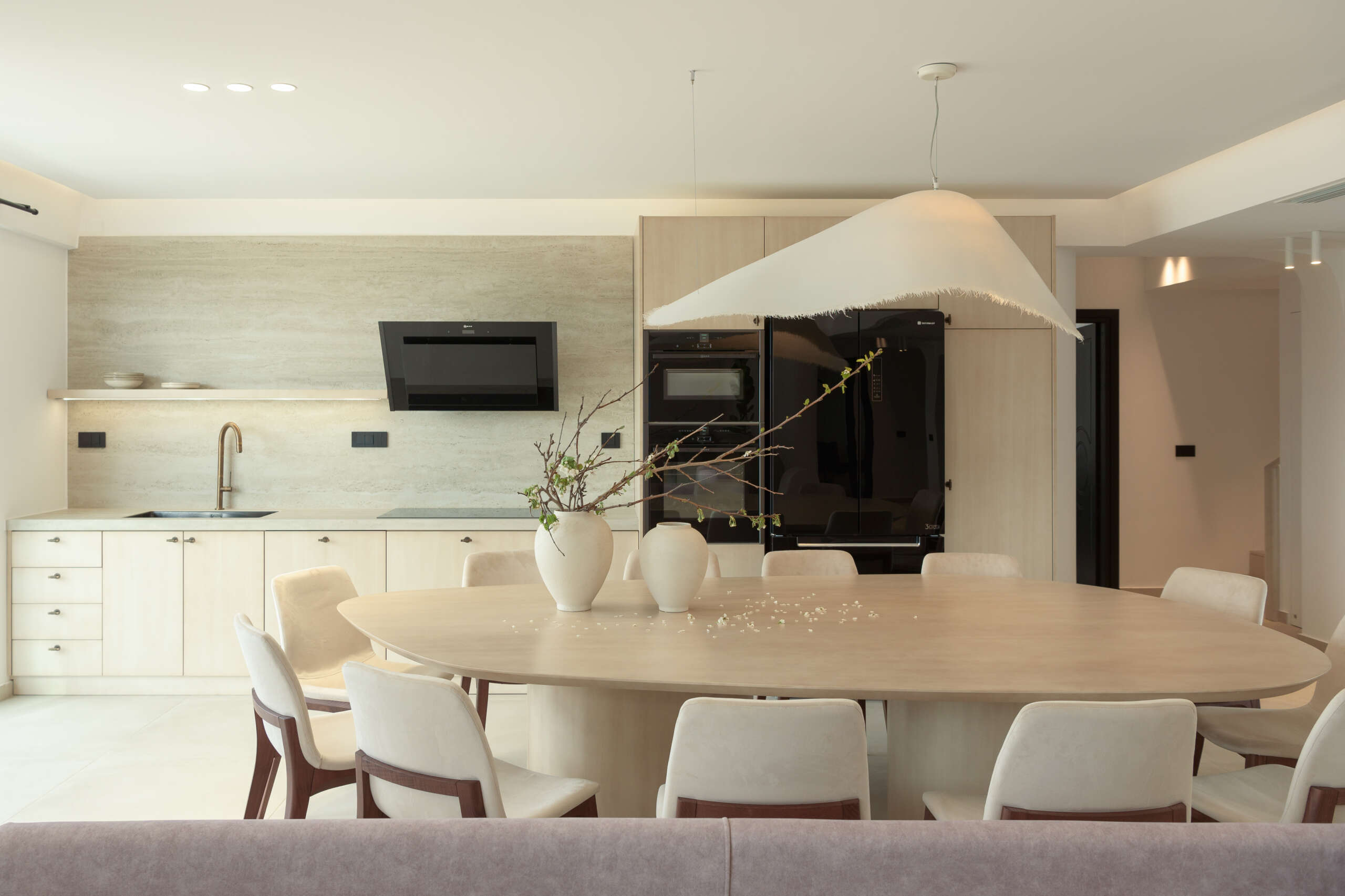 A fully equipped kitchen for culinary wonders. A fully equipped kitchen for culinary wonders.